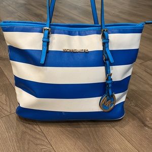 Michael Kors Jet Set blue and white griped tote